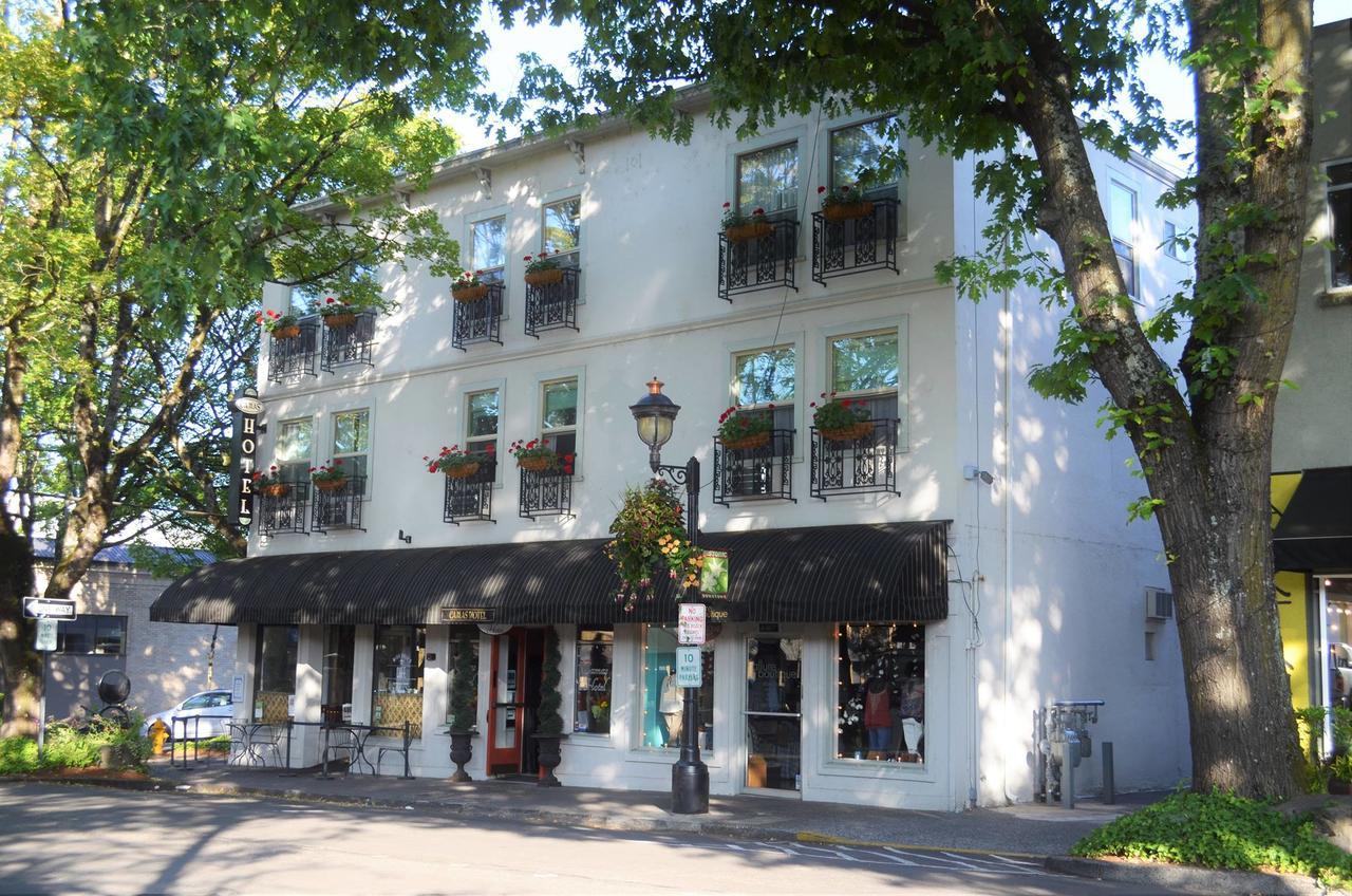 Camas Boutique Hotel Exterior photo