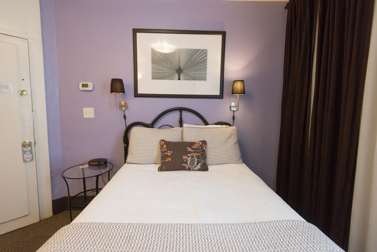 Camas Boutique Hotel Exterior photo